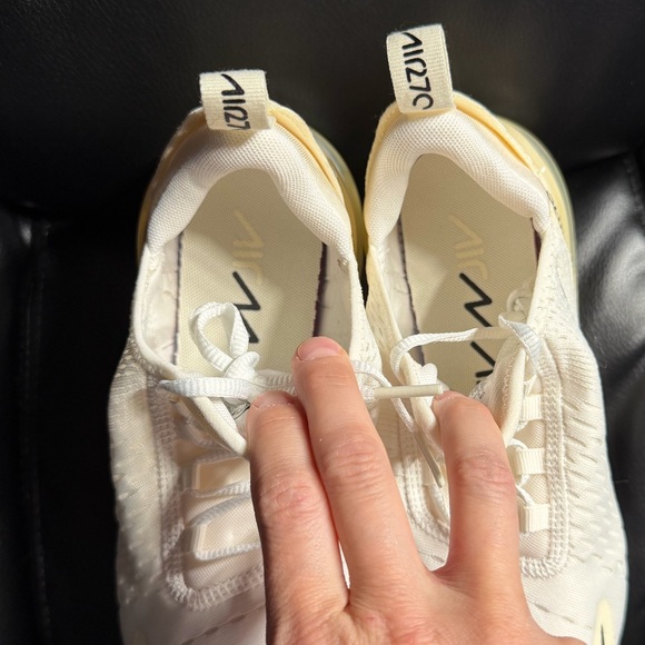 Nike Air Max 270 Women's Coconut Milk White/Yellow Size 7.5 - Picture 6 of 9